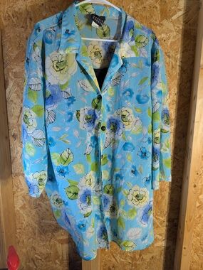 Maggie Barnes Light Blue Floral Button-Front Trench Coat
